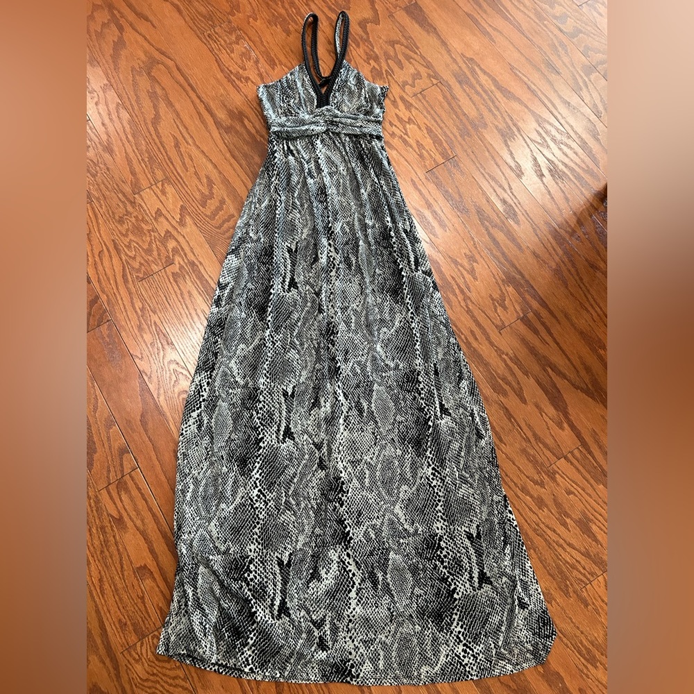 Nwot Express Black And White Python Print Maxi Dr… - image 1